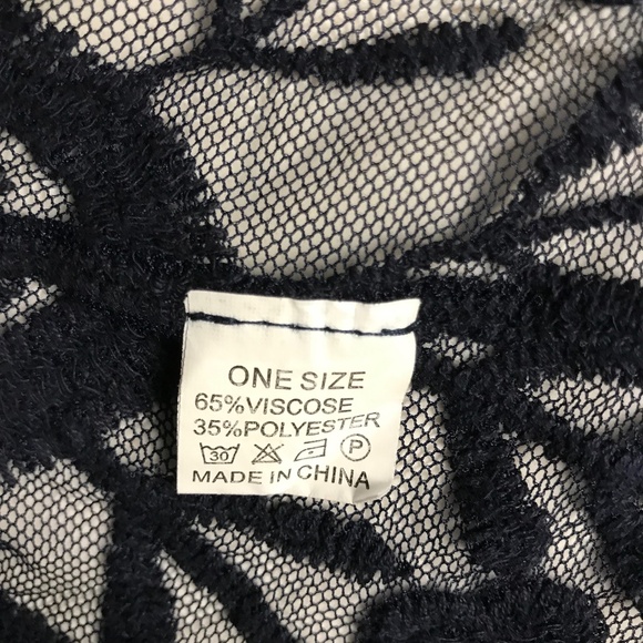 Women’s Swimsuit CoverUp Navy Lace Embroidered Lingerie Sarong Robe NWOT - Picture 6 of 6